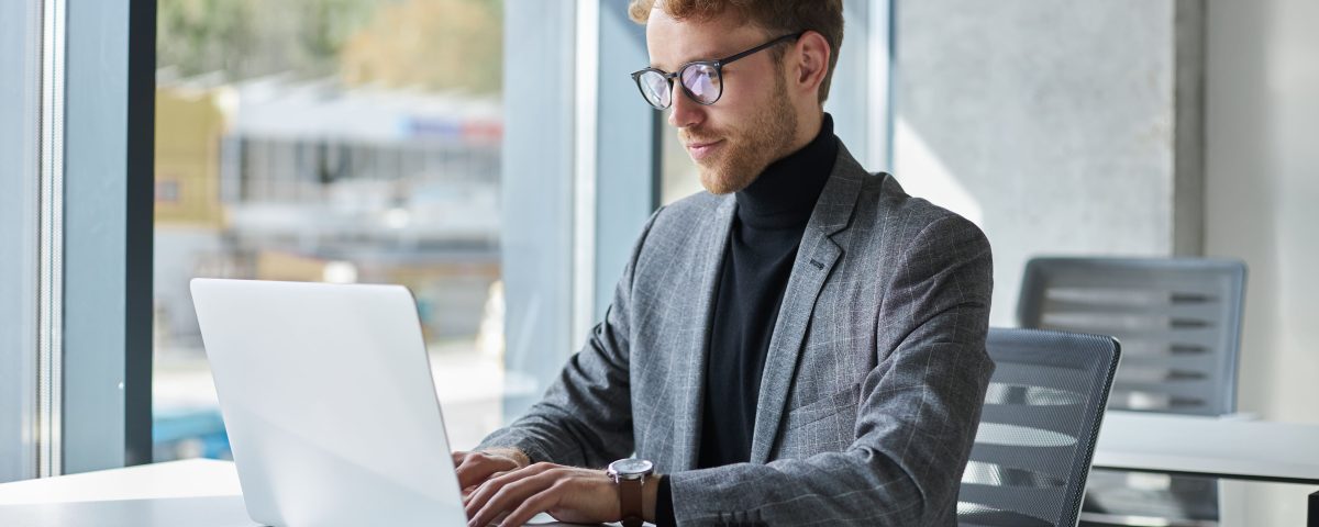 Sponsorship Rules for French Employees Applying for a Saudi Work Visa